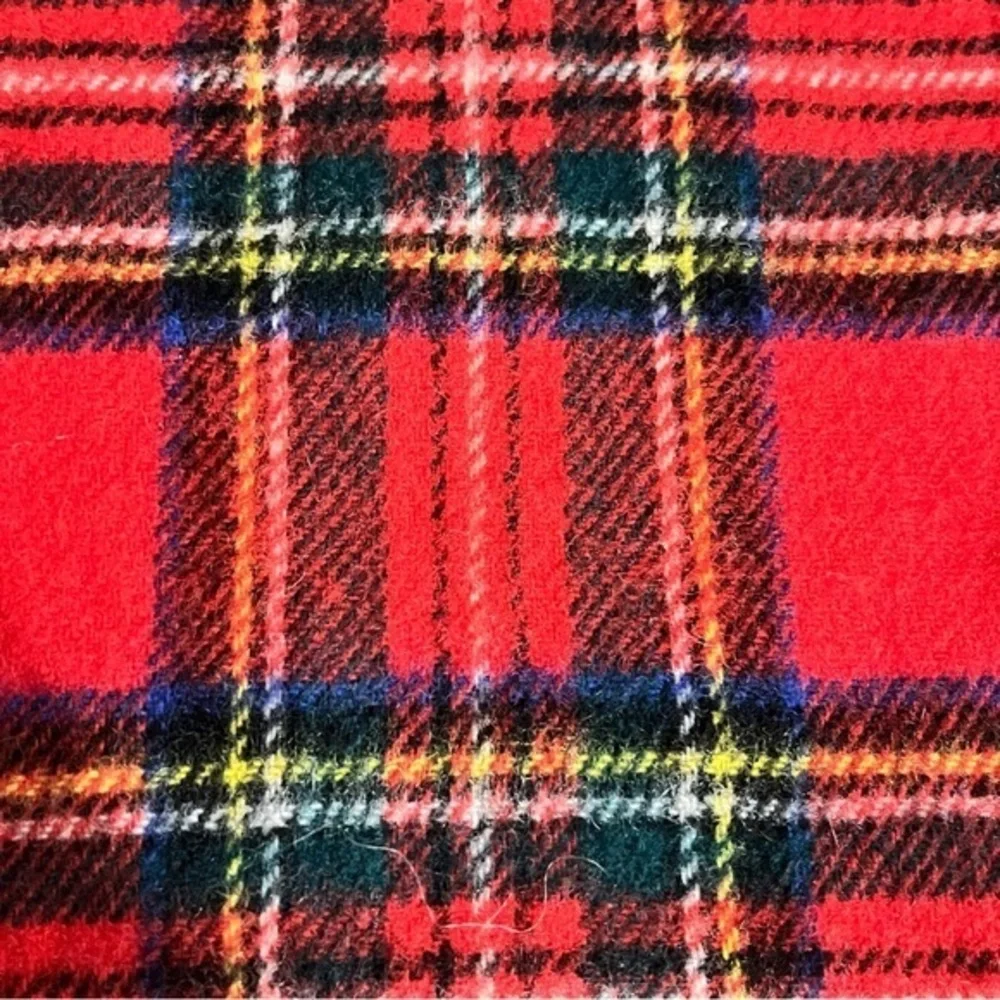 Vintage Peter Macarthur Scotland Red‎ Tartan Plaid Lambswool Scarf 52x11 Shawl